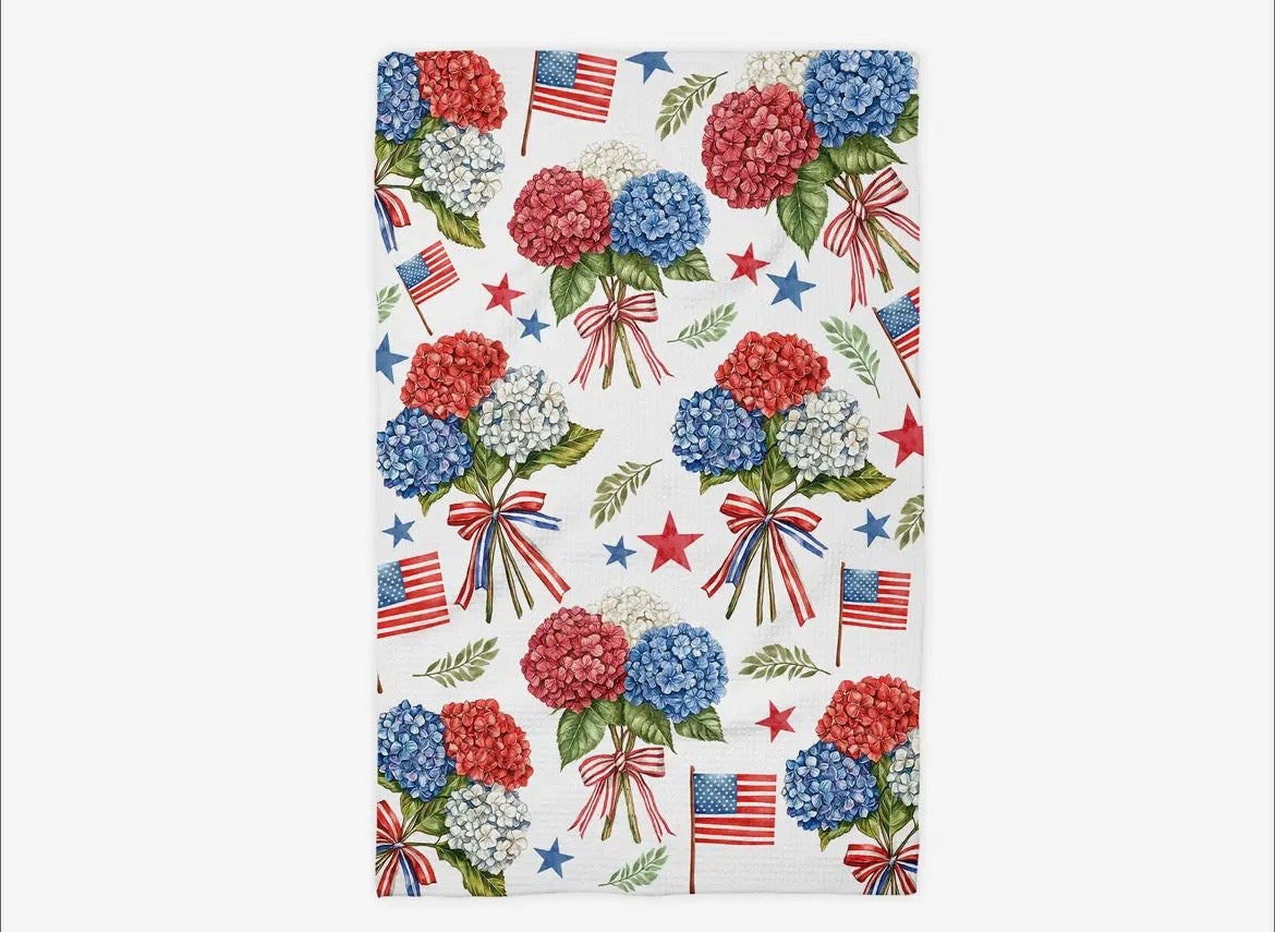 Red White & Blue Hydrangea Waffle Towel