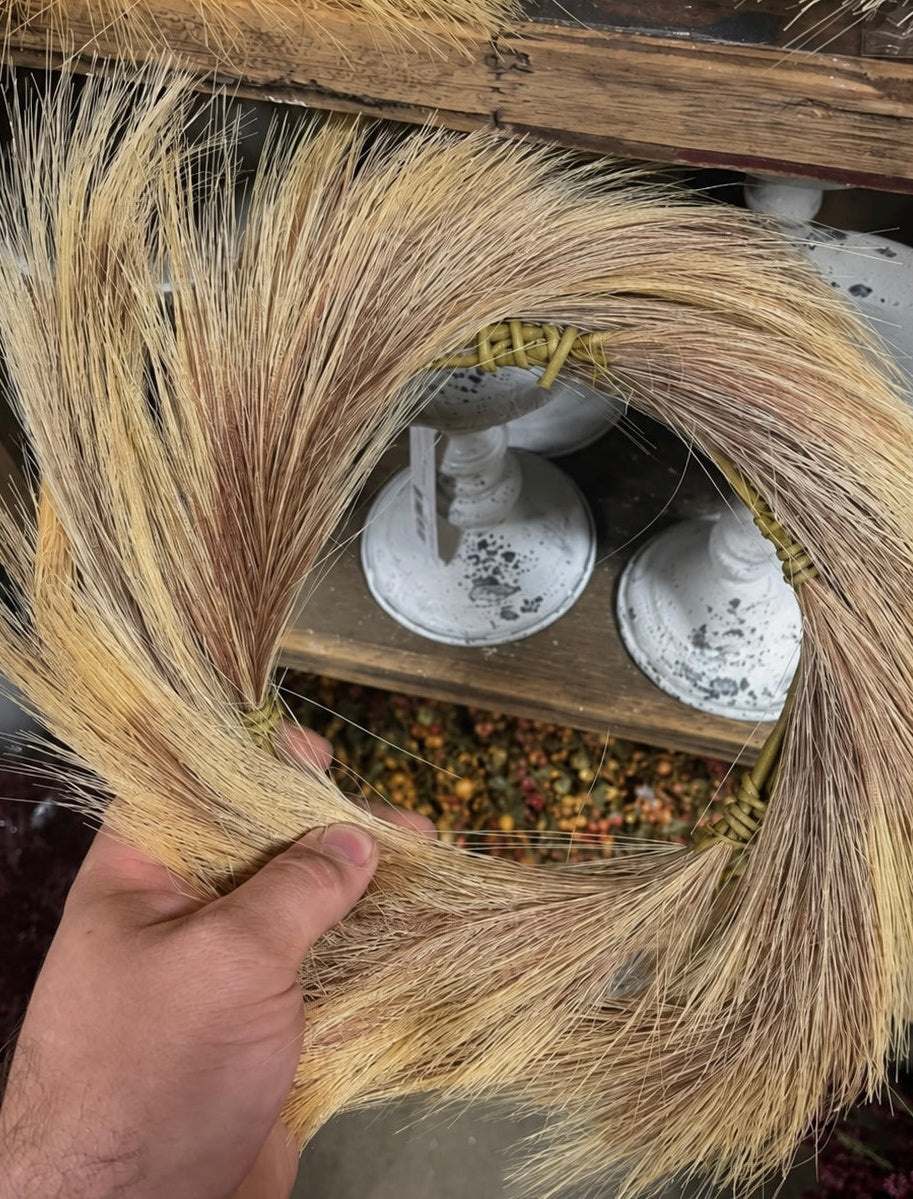 6.5” Pampas Plume Candle Ring