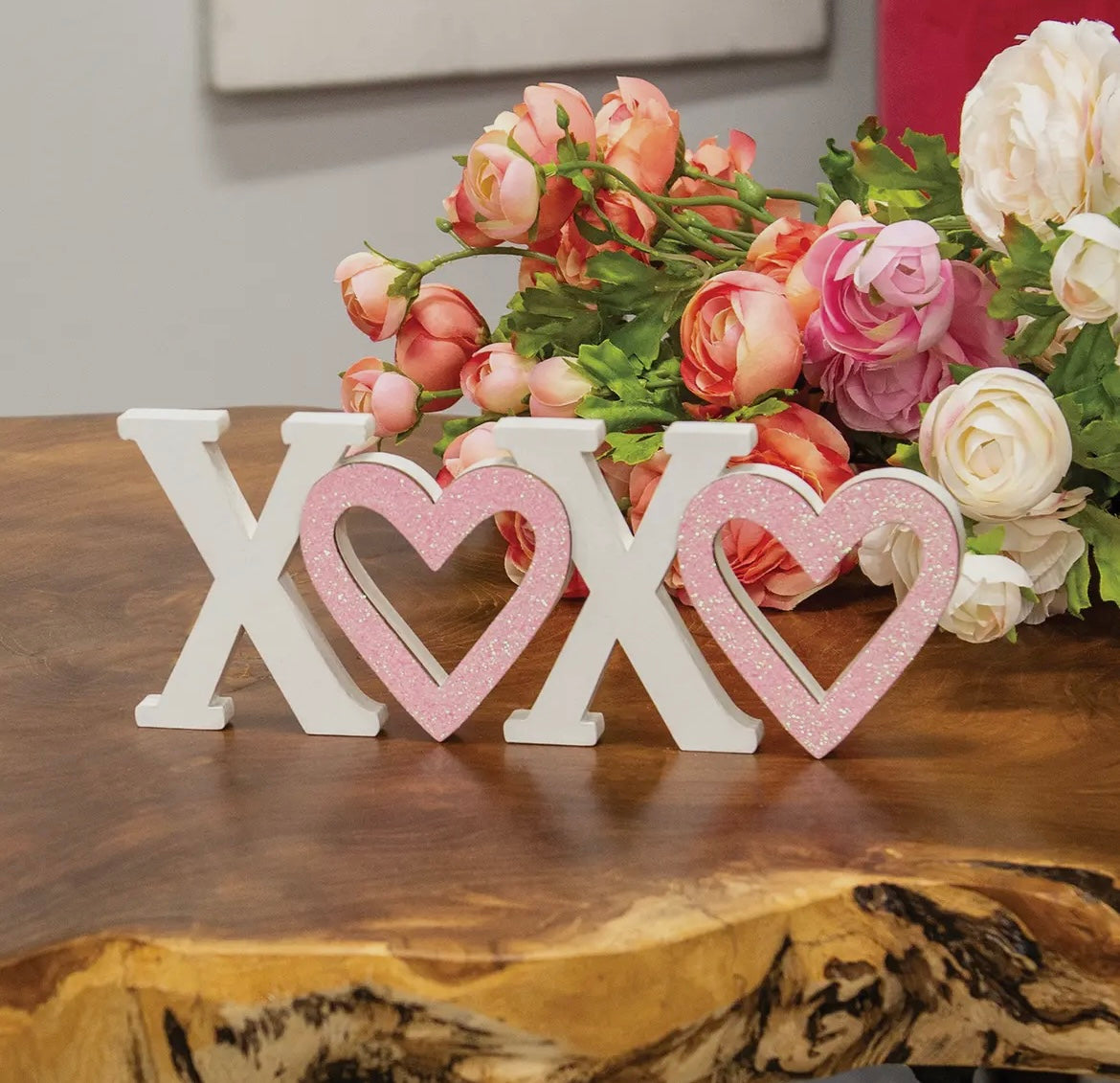 Wooden Kisses & Heart