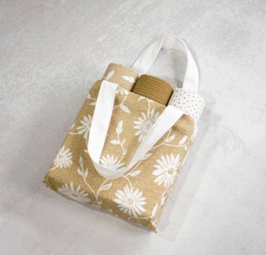 Daisy Print Mustard Towel Bag Set